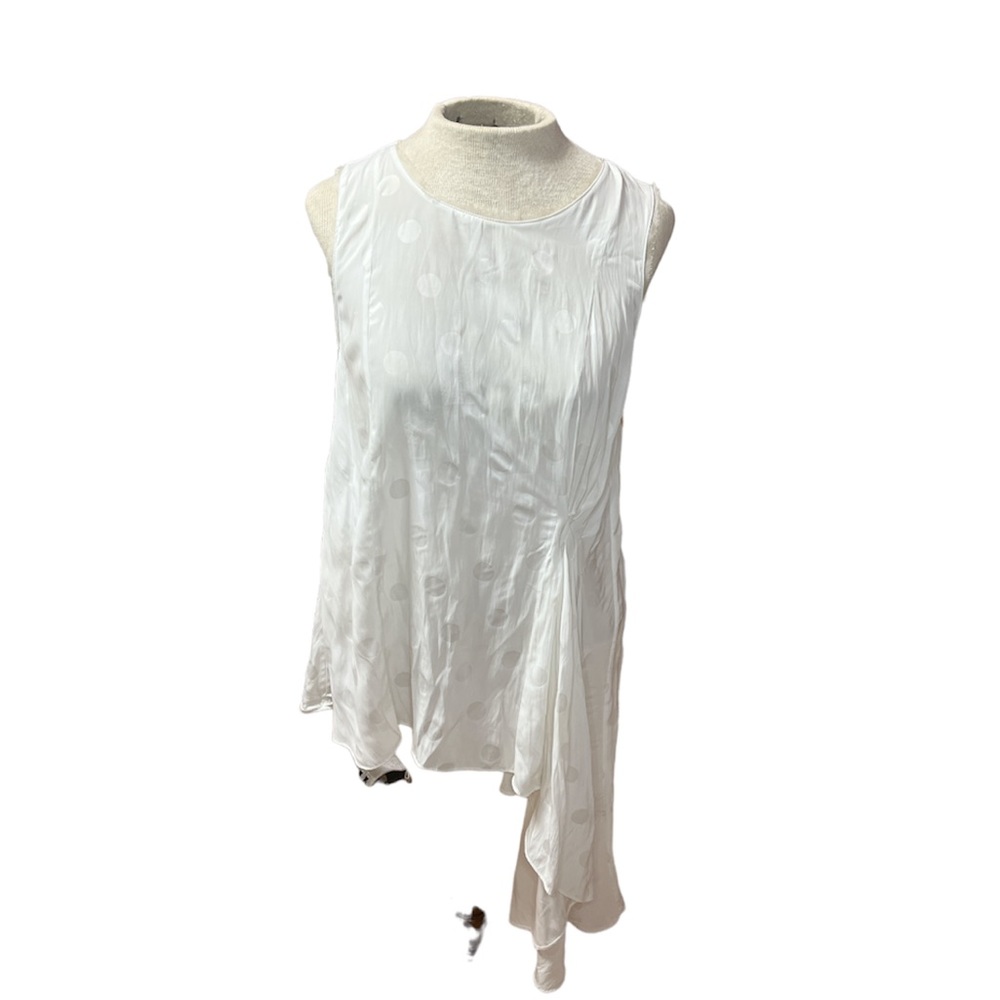Elizabeth and James Assymetrical Top Size Small